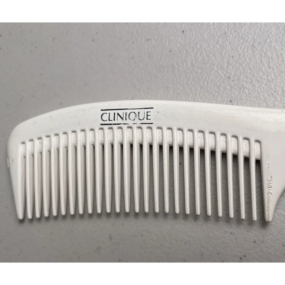 Vintage Clinique Hair Comb Wide Tooth Detangling White w/ Plastic Handle 9